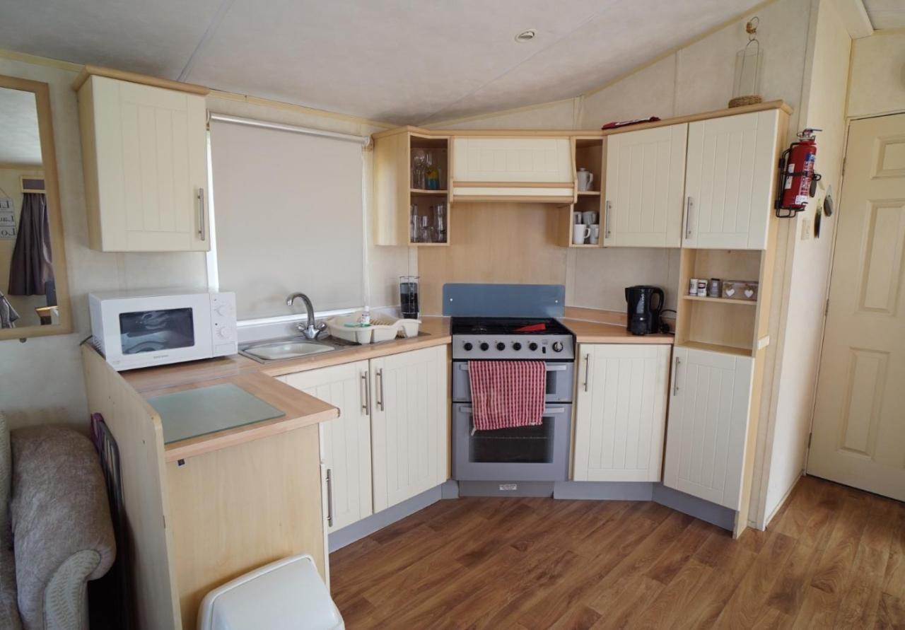 Lyntons 3 Bedroom Caravan Pets Stay Free Heacham Exterior photo