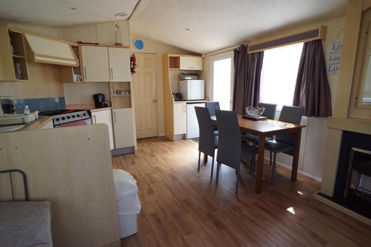 Lyntons 3 Bedroom Caravan Pets Stay Free Heacham Exterior photo