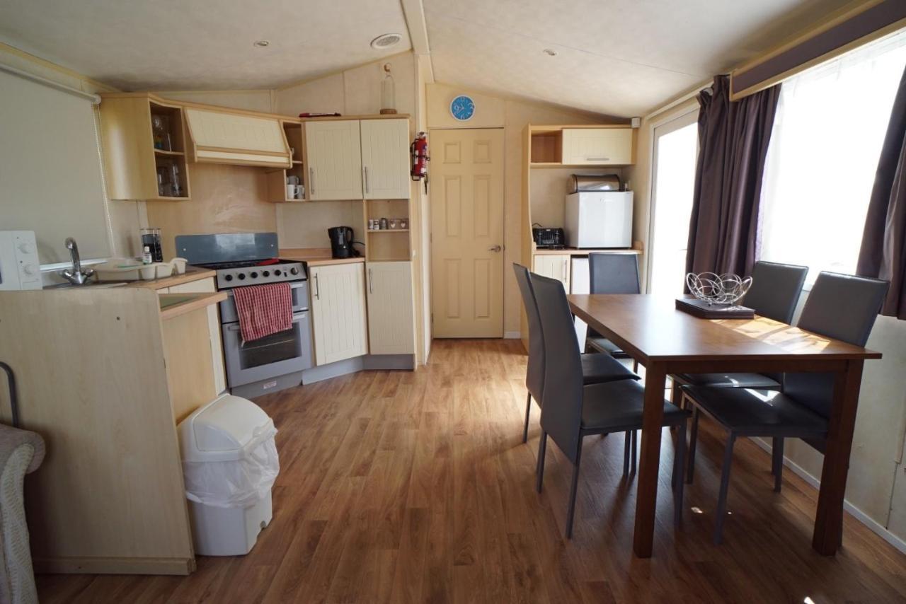 Lyntons 3 Bedroom Caravan Pets Stay Free Heacham Exterior photo